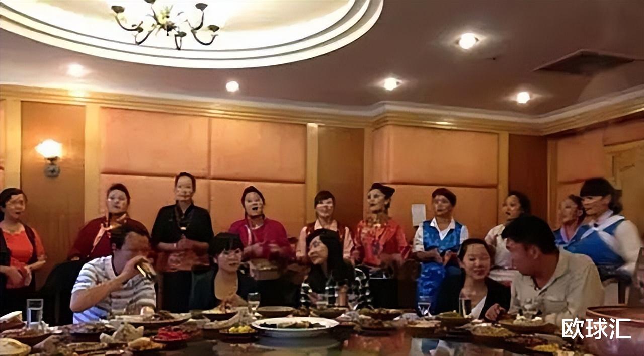 “我爸是李刚”的李启铭,出狱后找工作连吃闭门羹,沦为装修工人