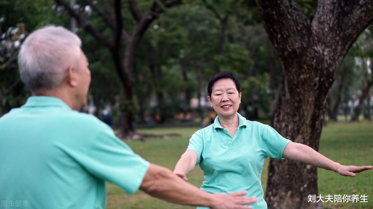 脑出血|湿邪不除百病生！感冒、腹泻、关节痛？分享4招，帮你健脾化湿