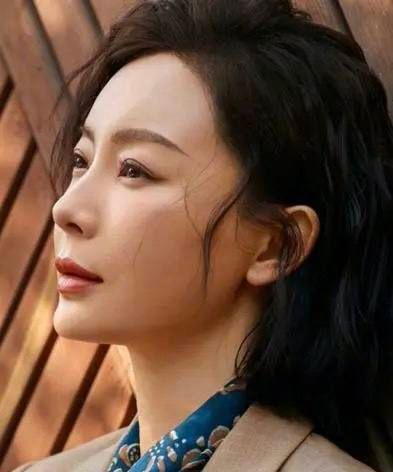 短发 如果你的脸上有这5个特点，就别再迷恋长发了，剪短发会更好看