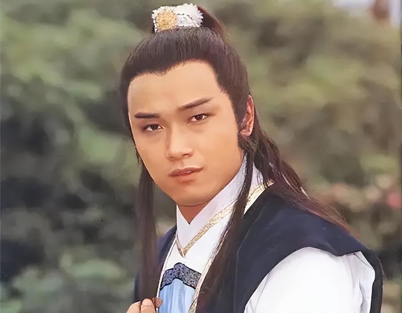 苗侨伟|63岁苗侨伟移居加拿大，被曝在当地开餐厅，外形不修边幅变化大