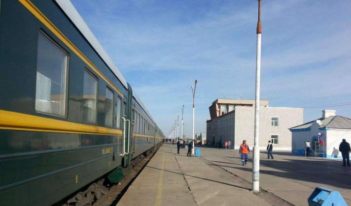 火车|比机票还贵的火车票!一周只发2趟车,经济基础不好的需慎重!