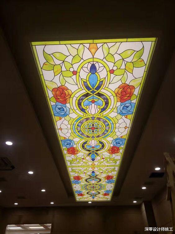 如何在家里打造最美玻璃？适当做成拼花玻璃，放在哪儿都是一幅画