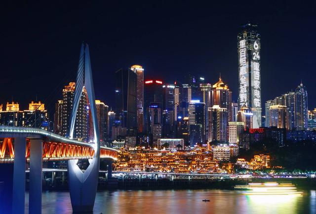 秋老虎|中国夜色超美的4座城市,每个都灯火璀璨夜色撩人,你喜欢哪个?