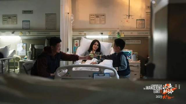 流浪地球2|《流浪地球2》想看人数111万：第二部还没上映，第三部就安排上了