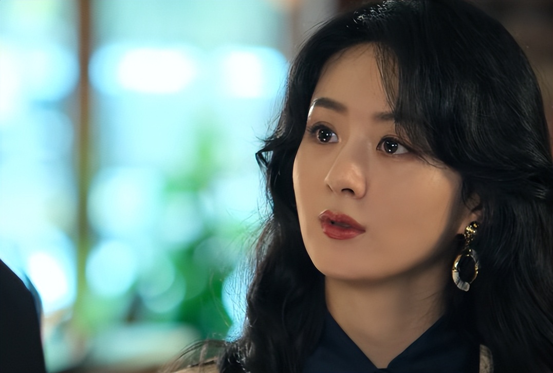 赵丽颖|风吹半夏：赵丽颖打破畸形审美，大脸盘法令纹又怎样，美人不该被标准化