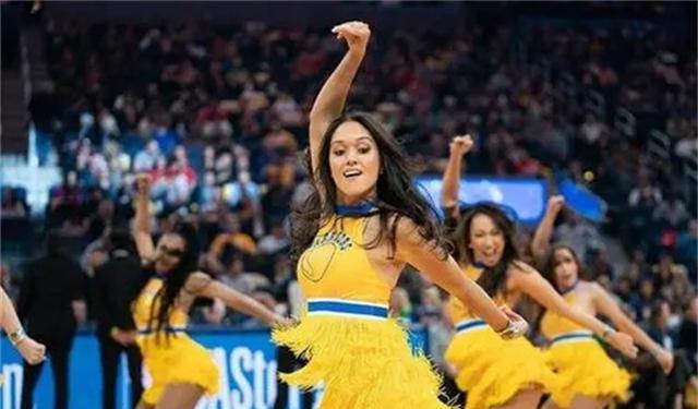 法蒂|既累又苦，收入还低，但为什么女孩子都如此热衷于NBA啦啦队呢？