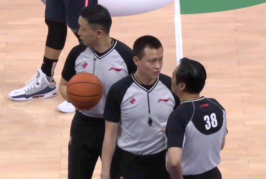 F1|又带节奏了！辽媒对广东男篮真上心，为何辽蜜说要买就买广东表？
