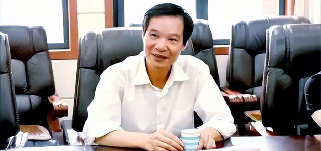 胡鑫宇百分之百是自杀!吴丹红律师称不是刑事案件,随后多人辟谣