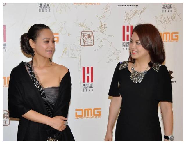 宁静|宁静同框李湘!酱油肤色太吃亏,大4岁穿得却像是婆婆辈