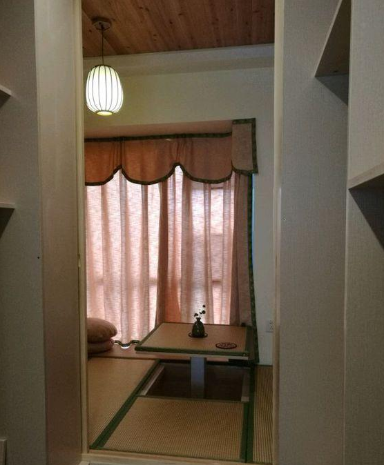 参观闺蜜新家,一进门差点晕倒!装修像穿越回70年代,这不土吗?