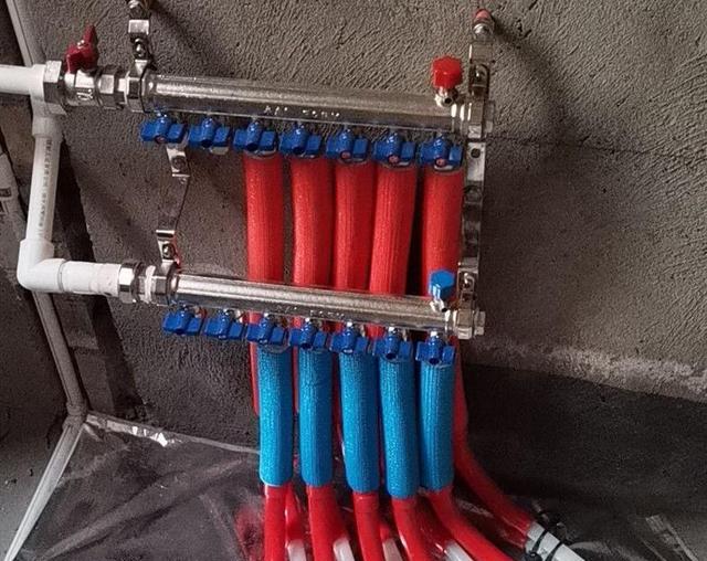 地暖分水器路数越多越好吗？看完这4点就明白了，还要掌握4个技巧