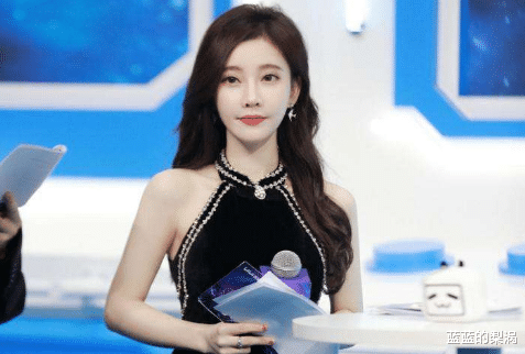 陈伟霆|冯提莫在事业上全面发展,全年无休,一整年都在突破自己