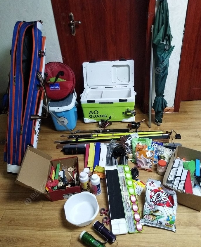 饵料|你们是怎么发现身边的钓友是新手的？