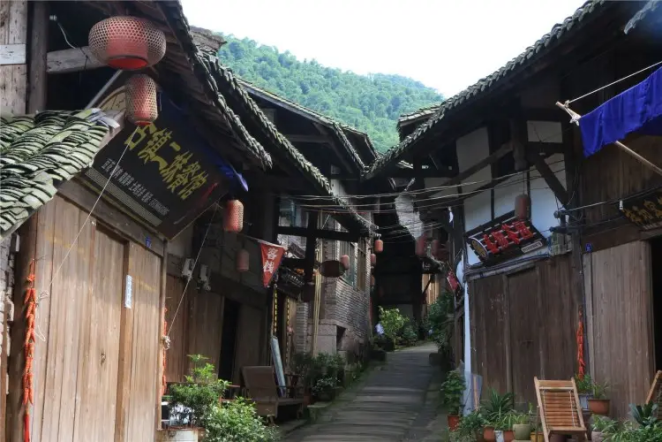 古镇|贵州这个古镇，这里的码头曾经无比繁荣，铁匠铺敲出这里的故事
