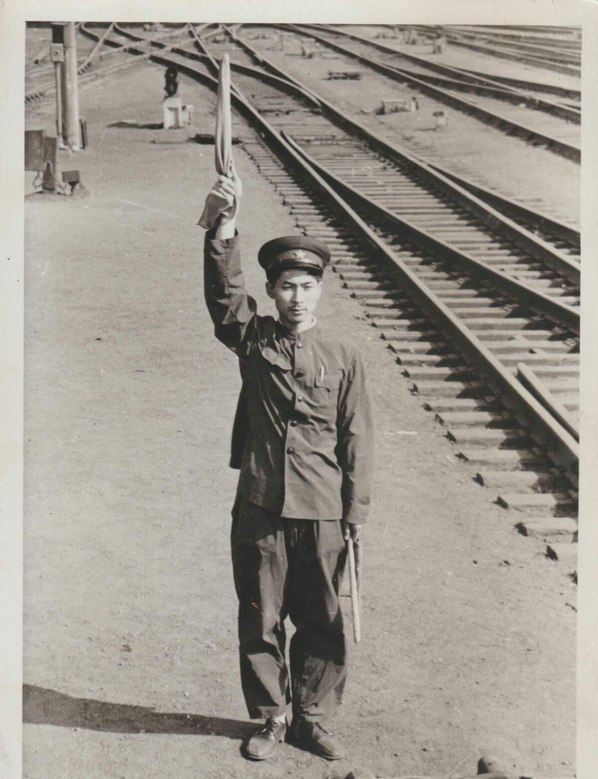 车站调度员的致命疏忽，回顾71年成渝线大渡口站列车冲突重大事故