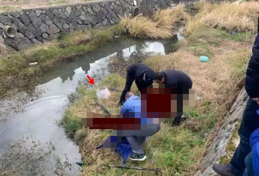 浙江省|浙江一电鱼人不慎电死自己, 钓鱼人听后毫无波澜, 常在河边走必湿鞋