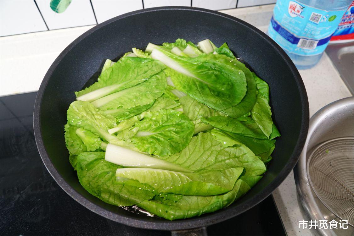 吃小白菜，千万别放过“双鲜”的做法，比吃肉还香，一次就上瘾