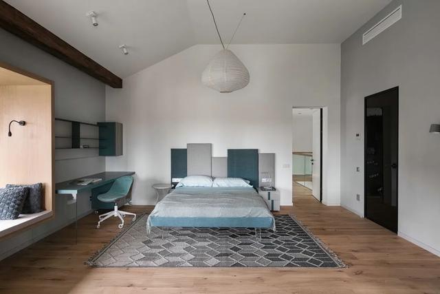 300㎡现代豪宅,没有土豪气的别墅设计,返璞归真、自然舒适