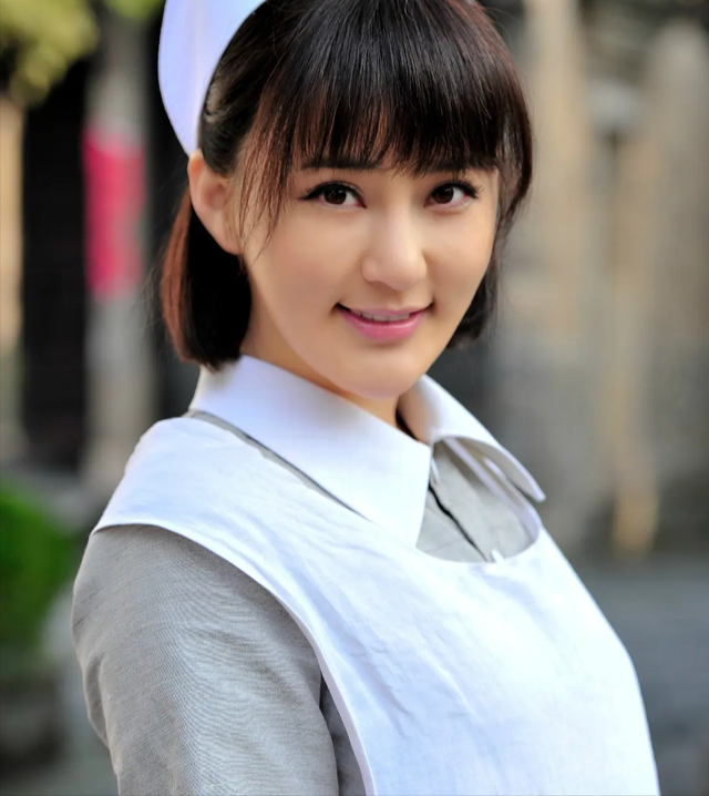 军人|整容脸千万不要毁军人!6位女星告诉你,什么才是军人形象