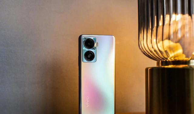 电影|既有颜值也有实力的两款手机配置解读