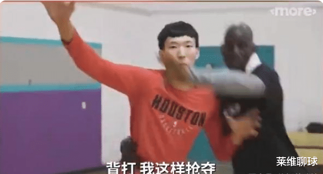 |加内特曾表扬男篮一哥周琦：他有3点很像我！训练迟到1小时被痛批