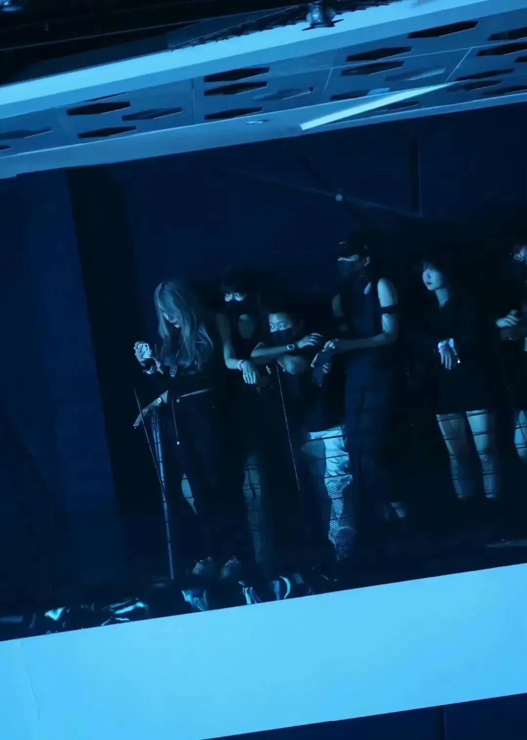 |乃万发文暗讽Cappar？令人羡慕的“爷孙情”走到终点？