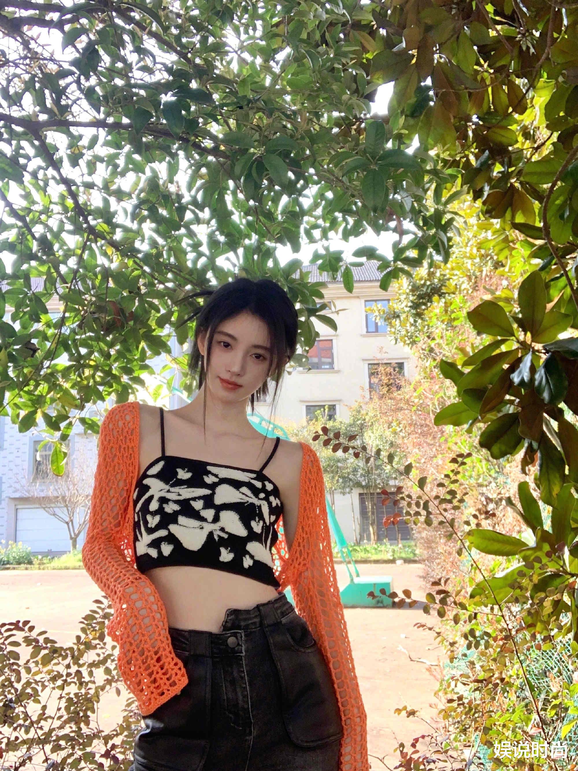 鞠婧祎|鞠婧祎一秒入夏的造型来了，甜辣有型，美感十足，找到心动的感觉