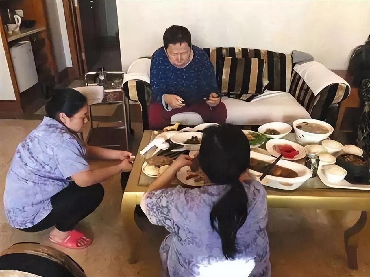 李春平|李春平的女友韩铠伊：与他恋爱生儿子，遭受很大的阻力与威胁