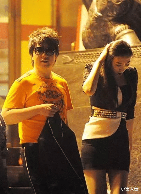 吉娜·爱丽丝|?“见缝插腰”吉娜：怀孕6个月依然腰细，被网友质疑“畸形”审美