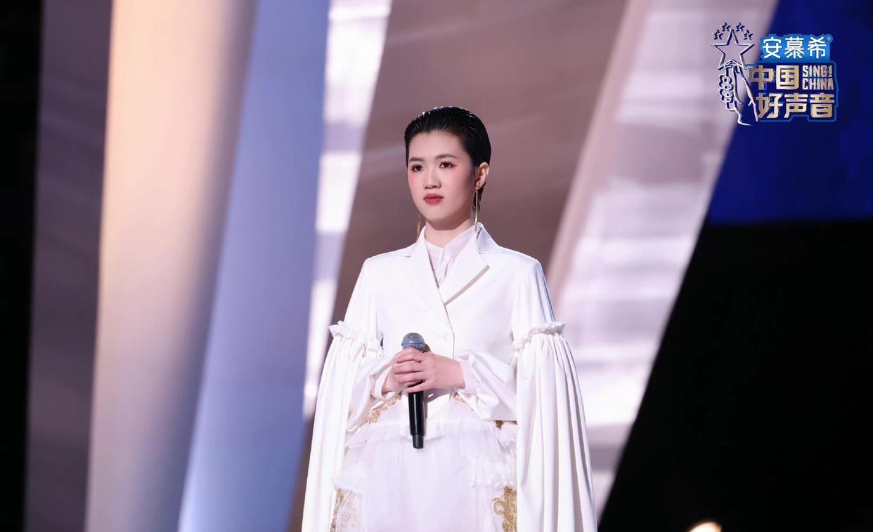 周洁琼|比起单依纯的爆火与伍珂玥的平淡，梁玉莹的发展前景怎样？