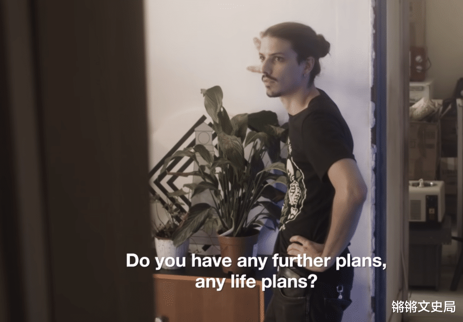 警察|在法国有一套房多简单?住别人家48小时不被发现,就能免费居住