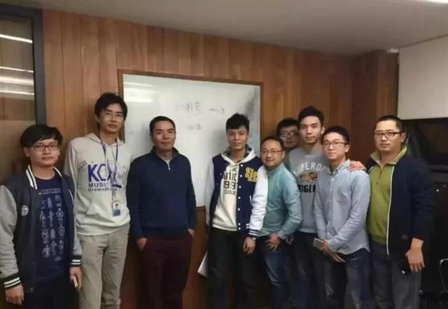 张小龙|年薪3亿,被称作“打工皇帝”,张小龙凭什么让马化腾百般忍让?