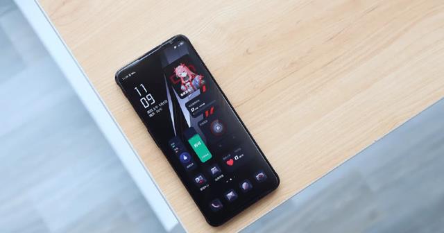 努比亚|性能排名第一,16G+512G卖5108元!电竞机皇实至名归