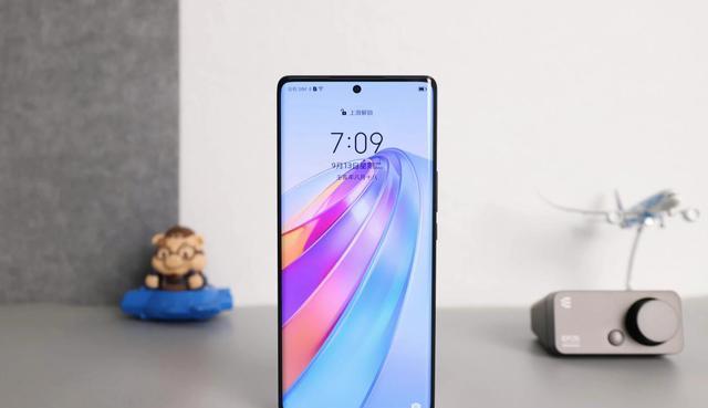 |荣耀X40Max续写7.2英寸大屏，天玑1080+6000mAh，有两把刷子