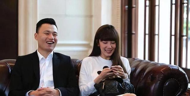 豪宅|前国足队长豪宅卖出1.29亿,林子祥夫妇买下,豪宅净赚九千万