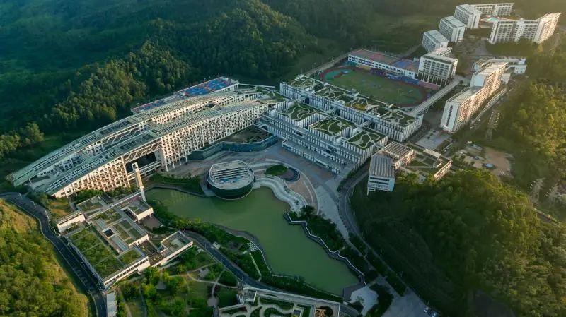 深圳市|这所学校学生满意度更高？这些独特优势话你知