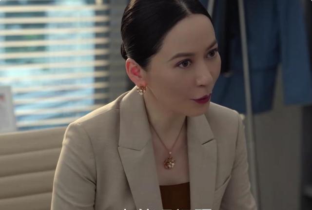 玫瑰之战|《玫瑰之战》为何女孩子要多读书？顾念逆袭不是偶然，这点是硬核