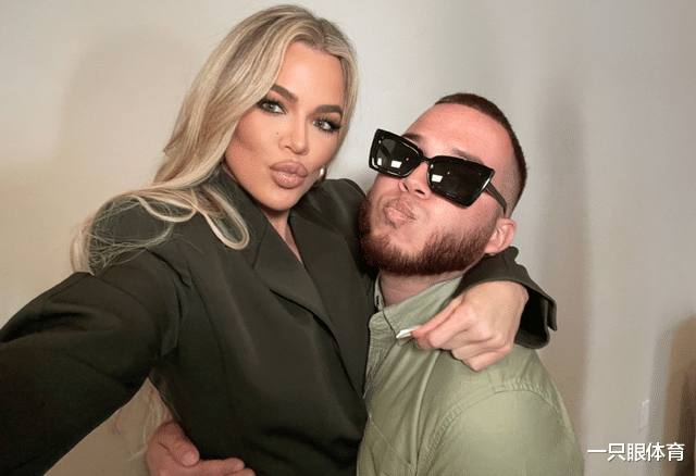 蓝心湄|科勒吊带秀美背，身材绝了！与神秘男搂抱自拍，NBA前夫吃醋吗