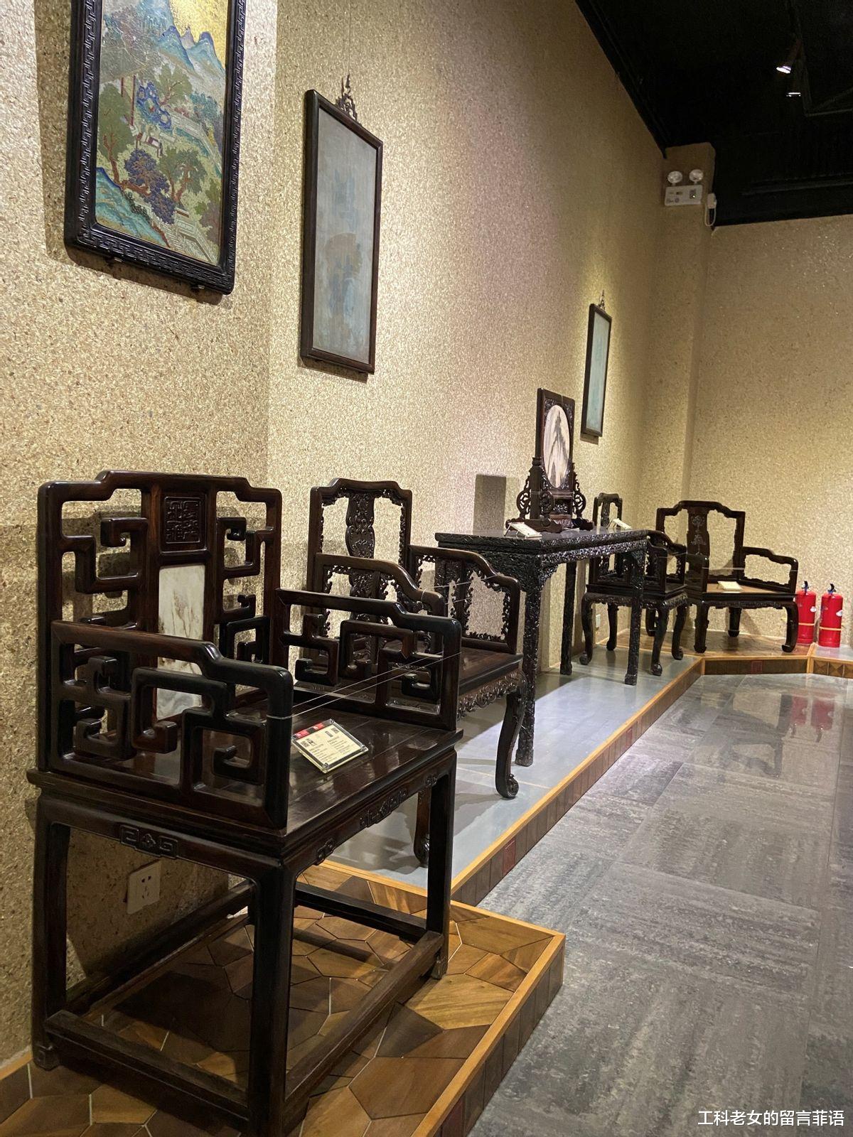 文玩|观复家具:沉稳大气的紫檀柜、椅和书案