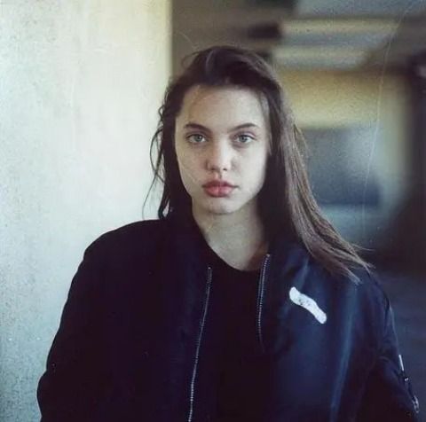 安吉丽娜·朱莉|安吉丽娜朱莉对她的角色在劳拉克罗夫特的性感魅力感到失望