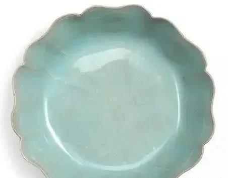 翡翠|1000元藏品,卖了2.8亿!他靠“捡漏”成为全球四大收藏家之一!