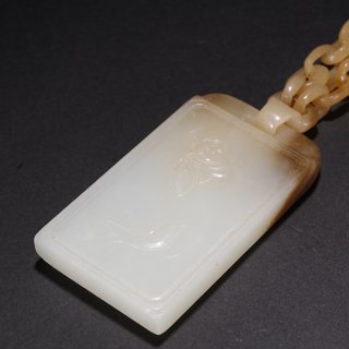 和田玉籽料|旧藏·和田玉籽料观音带链牌