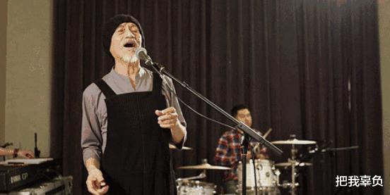 陈彼得|74岁陈彼得参加《中国好声音》,四位导师均未转身,却说自己不配