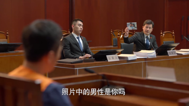 袁泉|山寨级翻拍,求你别再接这种戏!