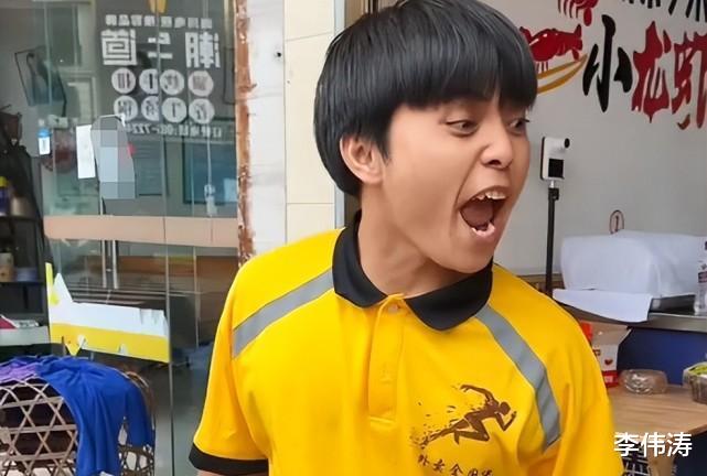 网红海扬遭资本欺骗5年,被堵村口跪地求饶,网友:和李子柒联手