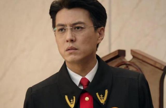 |论植入,谁有《底线》明目张胆,遍地广告却不讨嫌,观众还被种草