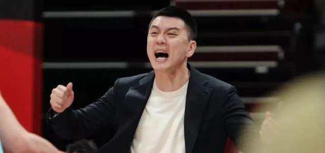 王曼昱|杜峰征服球迷！辽宁无缘各项大奖，赵岩昊MVP，广东队最文明球队