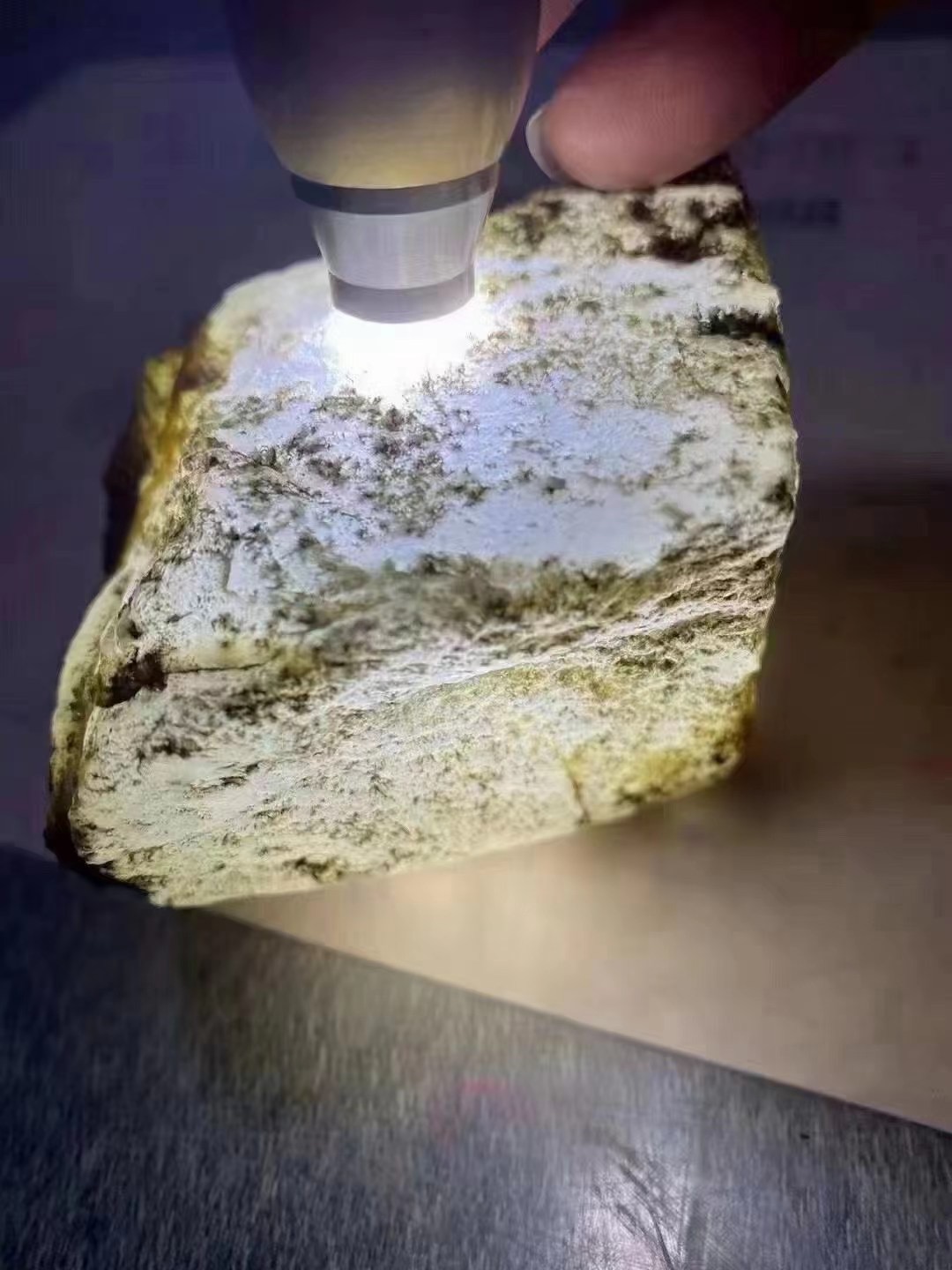 |既想要手镯也想要吊坠？