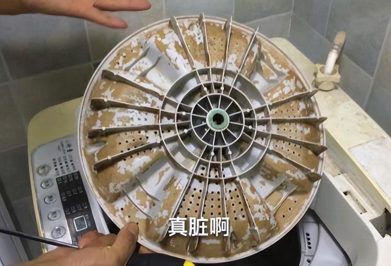 无数贫穷家庭的通病:4个坏习惯明明可以杜绝,却偏偏不改变