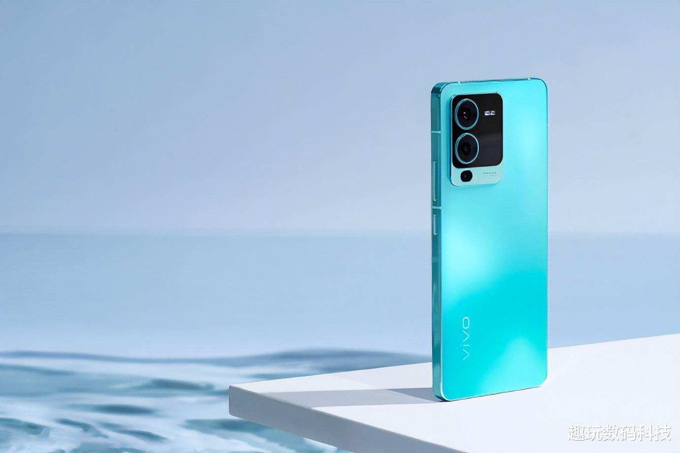 开学季|开学季如何选新机？vivo S15不容错过
